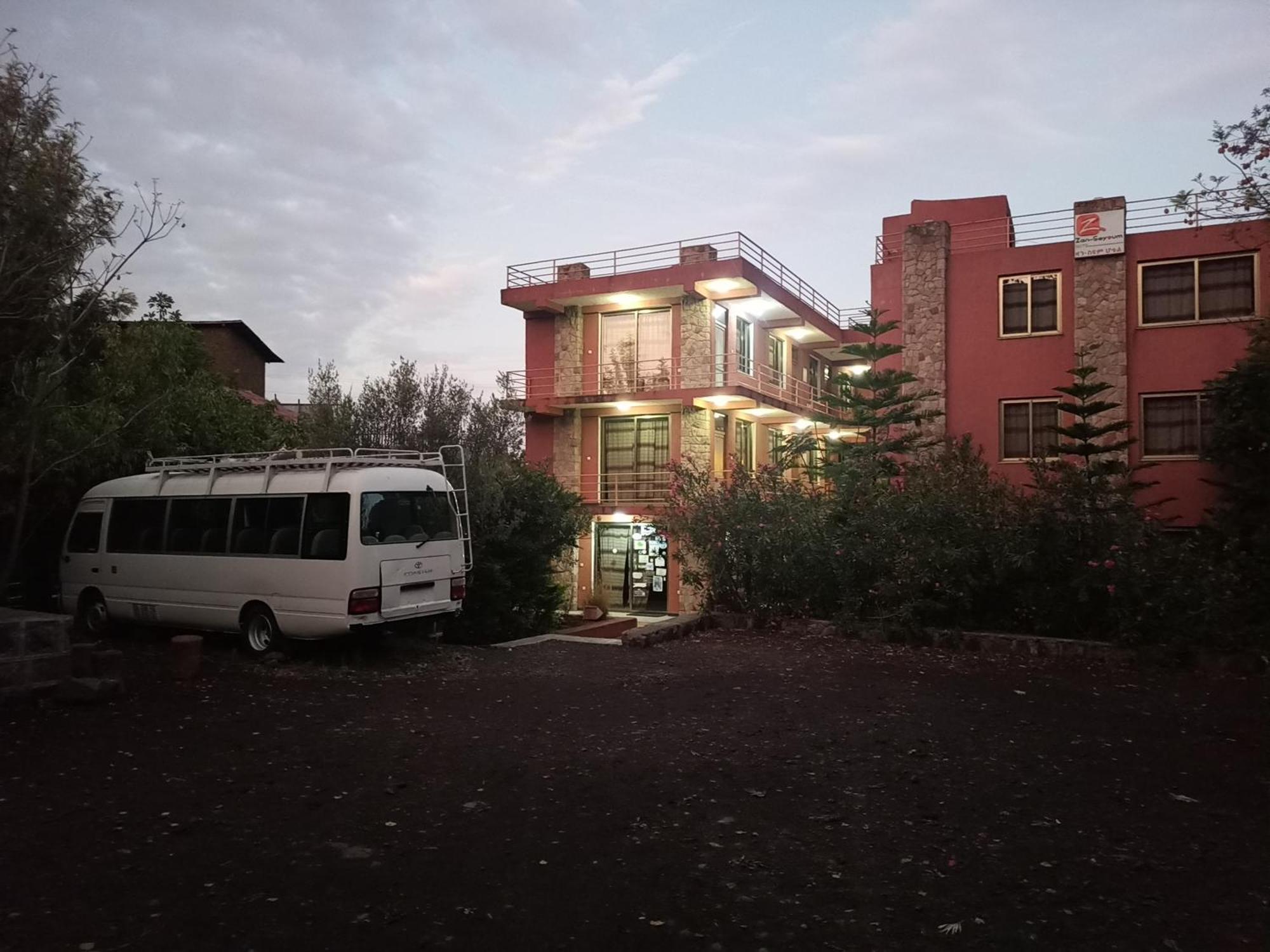 Zan-Seyoum Hotel - לאליבלה מראה חיצוני תמונה